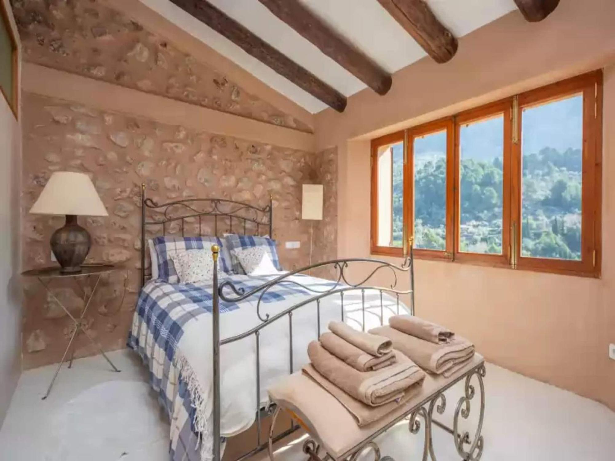 Charming House Nearby * Fornalutx